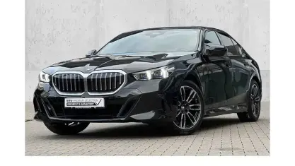 Gebraucht BMW 520 M Sport 208 PS (152 kW) 2024 Schwarz Limousine