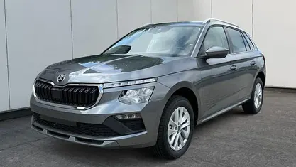 Blackmagic perleffekt/schwarz Neu 2025 Skoda Kamiq Selection SUV | 27.230 € (Fairer Preis)