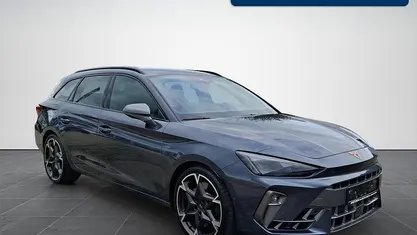 Gebraucht 2025 Cupra Leon VZ Kombi | 39.280 € (Superpreis)