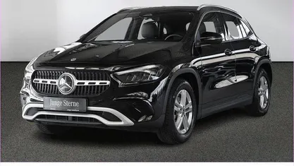 Gebraucht Mercedes GLA200 Advanced 163 PS (119 kW) 2024 SUV