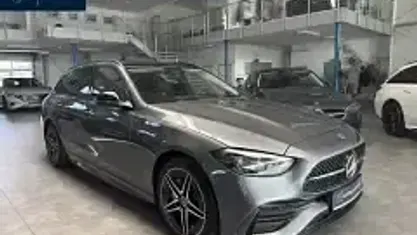 Gebraucht Mercedes C300e Premium 204 PS (150 kW) 2025 Grau Kombi