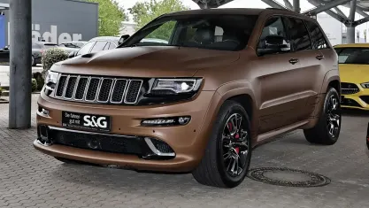 Gebraucht Jeep Grand Cherokee SRT 468 PS (344 kW) 2016 Brilliant black crystal pearl coat SUV