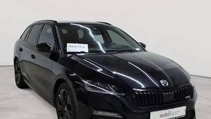 Blackmagic perleffekt Gebraucht 2022 Skoda Octavia RS Kombi | 27.290 € (Guter Preis)