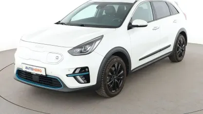 Gebraucht Kia e-Niro Spirit 150 kW (204 PS) 2022 Weiß SUV