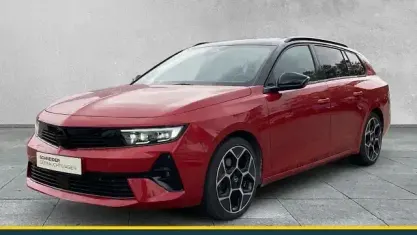 Gebraucht Opel Astra Ultimate 131 PS (96 kW) 2024 Rot Kombi