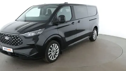 Gebraucht Ford Tourneo Custom Titanium 170 PS (125 kW) 2024 Schwarz Van