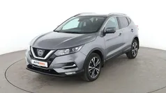 Grau Gebraucht 2017 Nissan Qashqai N-Connecta SUV | 15.850 € (Fairer Preis)