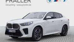 Alpinweiß uni Gebraucht 2025 BMW iX2 M Sport SUV | 48.900 € (Superpreis)