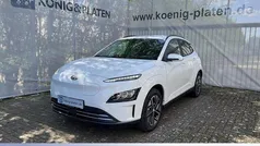 Serenity white mineraleffect Gebraucht 2023 Hyundai Kona Advantage SUV | 20.990 € (Superpreis)