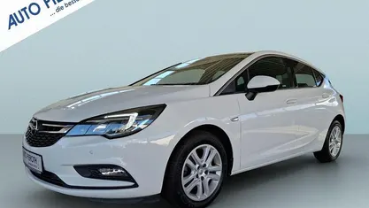 Gebraucht 2015 Opel Astra Innovation Limousine | 14.850 € (Teuer)