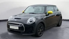 Schwarz Gebraucht 2022 Mini Cooper SE Classic Kleinwagen | 18.930 € (Fairer Preis)