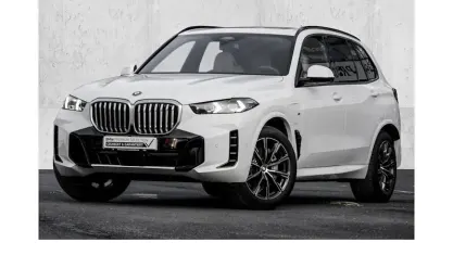 Gebraucht BMW X5 M Sport 489 PS (359 kW) 2025 Weiß SUV