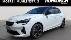 Weiß Gebraucht 2022 Opel Corsa GS Line Limousine | 15.980 € (Fairer Preis)