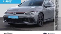 Mondsteingrau Gebraucht 2023 VW Golf VIII GTI Clubsport Limousine | 36.599 € (Fairer Preis)