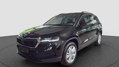 Gebraucht 2025 Skoda Karoq Selection SUV | 35.490 € (Fairer Preis)