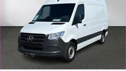Gebraucht Mercedes Sprinter 170 PS (125 kW) 2025 Weiß Van