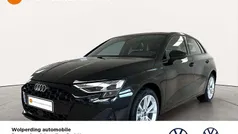 Mythosschwarz, metallic Gebraucht 2025 Audi A3 Sportback Advanced Limousine | 36.960 € (Fairer Preis)
