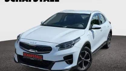 Gebraucht Kia XCeed Spirit 141 PS (103 kW) 2022 Weiß SUV