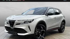 Grau Neu 2025 Alfa Romeo GT Junior Edizione Speciale SUV | 38.900 €