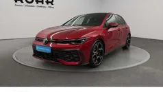 Kings red metallic / schwarz uni (dachfarbe) Gebraucht 2024 VW Golf VIII GTI Limousine | 42.570 € (Fairer Preis)