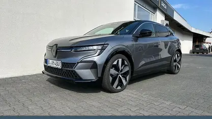 Gebraucht 2024 Renault Megane E-Tech Techno Limousine | 32.990 € (Fairer Preis)