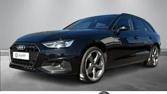 Mythosschwarz metallic Gebraucht 2022 Audi A4 S-Line Kombi | 25.990 € (Superpreis)