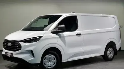 Gebraucht Ford Transit Custom Trend 136 PS (100 kW) 2025 Weiß, frozen white Limousine