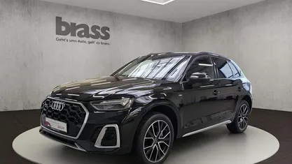 Gebraucht Audi Q5 Ambiente 204 PS (150 kW) 2022 Mythosschwarz metallic SUV