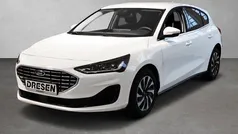 Weiss Gebraucht 2024 Ford Focus Titanium X Limousine | 21.990 € (Guter Preis)