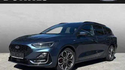 Gebraucht Ford Focus ST-Line 155 PS (114 kW) 2022 Chromablau metallic Kombi