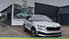 Brilliantsilber metallic Gebraucht 2025 Skoda Karoq Tour SUV | 35.990 € (Fairer Preis)