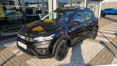 Perlmuttschwarz metallic (schwarz) Neu 2025 Dacia Sandero Expression Kleinwagen | 19.279 € (Fairer Preis)