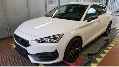 Gebraucht 2023 Cupra Leon VZ Limousine | 31.999 € (Fairer Preis)