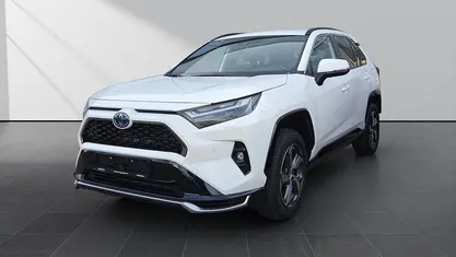 Weiss Gebraucht 2025 Toyota RAV4 Hybrid SUV | 47.879 € (Fairer Preis)