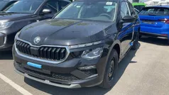 Gebraucht 2025 Skoda Kamiq Selection SUV | 27.445 € (Fairer Preis)