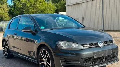 Gebraucht VW Golf VII GTD 184 PS (135 kW) 2016 Grau Limousine