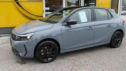 Gebraucht Opel Corsa 101 PS (74 kW) 2024 Grau Kleinwagen