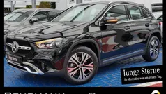 Kosmosschwarz metalliclack Gebraucht 2025 Mercedes GLA180 Progressive SUV | 40.980 € (Fairer Preis)