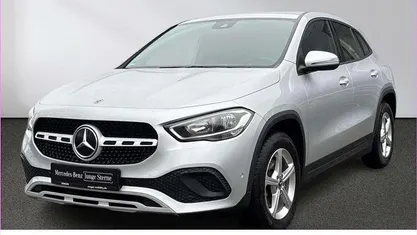 Gebraucht Mercedes GLA180 Advanced 116 PS (85 kW) 2020 Iridiumsilber SUV