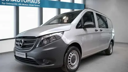Second-hand Mercedes Vito 136 CP (100 kW) 2022 Argintiu Van