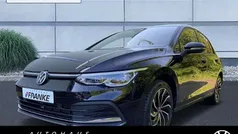 Gebraucht 2023 VW Golf VIII Move Limousine | 27.619 € (Fairer Preis)