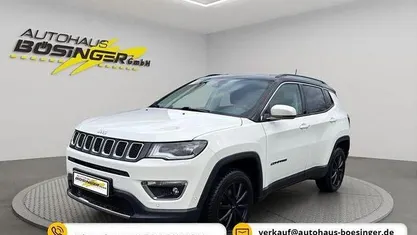 Weiß Gebraucht 2019 Jeep Compass Limited SUV | 17.490 € (Fairer Preis)