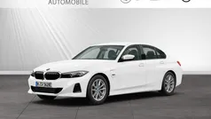 Gebraucht 2022 BMW 320e Limousine | 28.590 € (Fairer Preis)