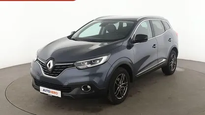 Grau Gebraucht 2016 Renault Kadjar Black Edition SUV | 11.380 € (Fairer Preis)