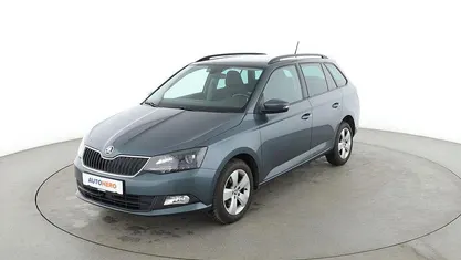 Grau Gebraucht 2016 Skoda Fabia Style Kombi | 11.460 € (Fairer Preis)