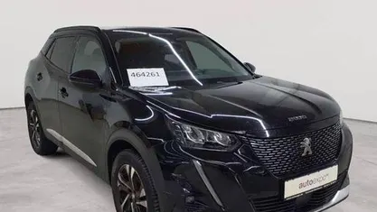 Gebraucht Peugeot 2008 Allure 131 PS (96 kW) 2021 SUV