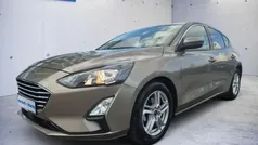Silber Gebraucht 2019 Ford Focus Cool & Connect Limousine | 17.890 € (Fairer Preis)