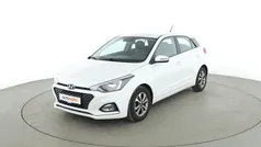 Weiß Gebraucht 2019 Hyundai i20 Trend Limousine | 11.690 € (Fairer Preis)