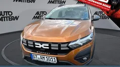 Orange Gebraucht 2023 Dacia Sandero Expression Kleinwagen | 14.990 € (Fairer Preis)