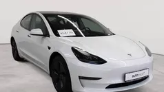 Pearl white multicoat Gebraucht 2022 Tesla Model 3 Limousine | 23.790 € (Superpreis)